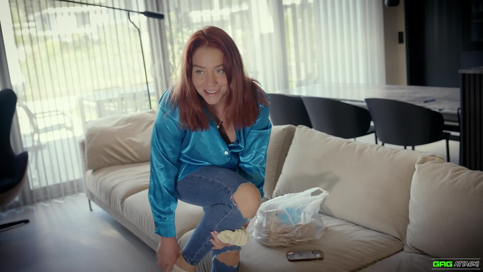 Daisy - Babysitter Self Bondage Interrupted 